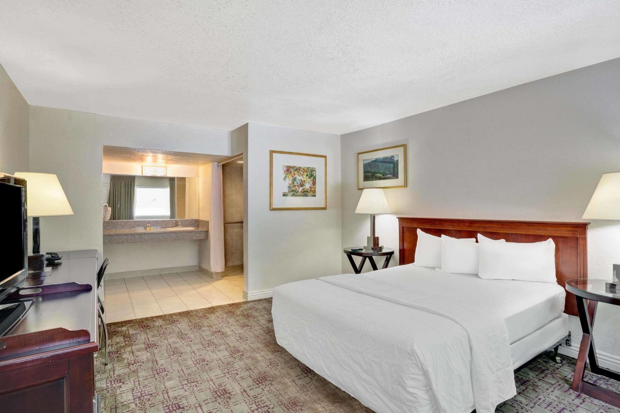 Super 8 By Wyndham Las Vegas North Strip/Fremont St. Area Exteriér fotografie